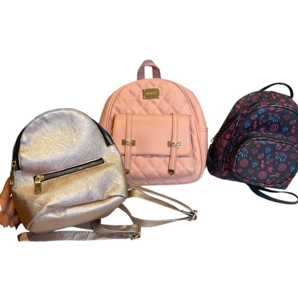 Bundle Of 3 Mini Backpacks🤍 - Picture 3 of 12